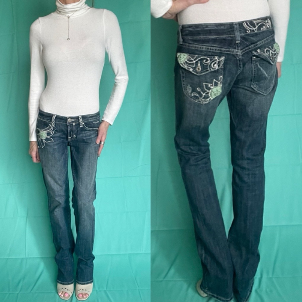 Miss Me Embroidered Boot Cut Jeans Size 27